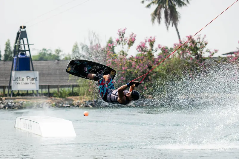 Little Plant Café & Wake Park - 2-tower cable wake park in Suphan Buri, Thailand